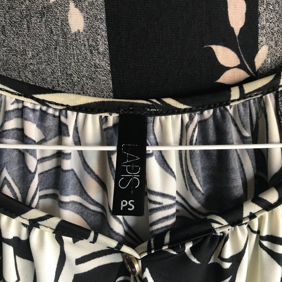 Top - Picture 2 of 2